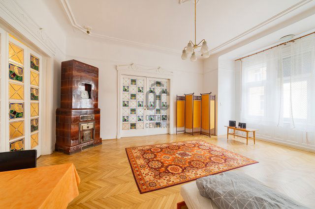 Eladó téglalakás, Budapesten, V. kerületben 164.9 M Ft, 2 szobás