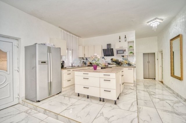 Eladó családi ház, Budapesten, XIX. kerületben 109 M Ft