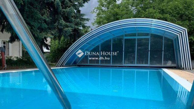 Eladó hotel, Gödön 1050 M Ft, 1 szobás / költözzbe.hu