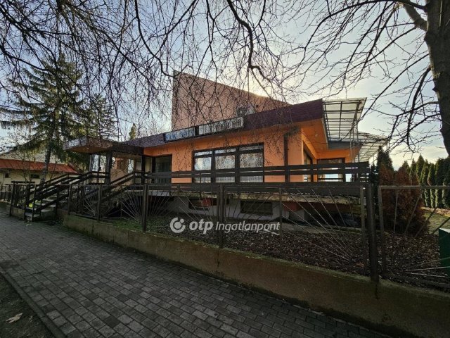 Eladó üzlethelyiség, Bölcskén 55 M Ft / költözzbe.hu