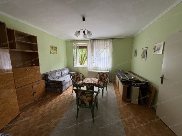 Eladó téglalakás, Kapuváron 44.9 M Ft, 2 szobás