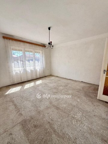 Eladó családi ház, Szerencsen 19.9 M Ft, 2+1 szobás