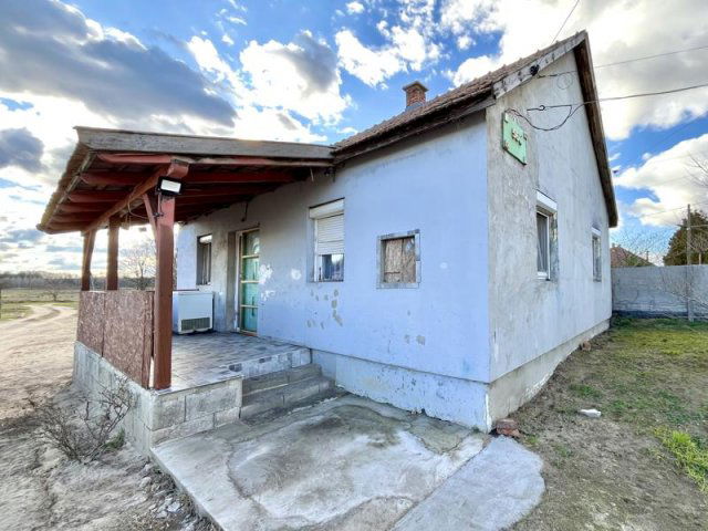 Eladó családi ház, Nagykátán 29.9 M Ft, 2 szobás