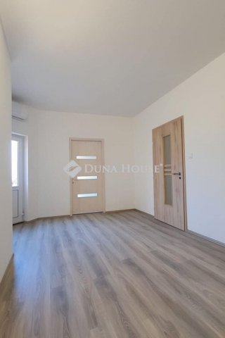 Eladó családi ház, Kisteleken 38 M Ft, 3 szobás