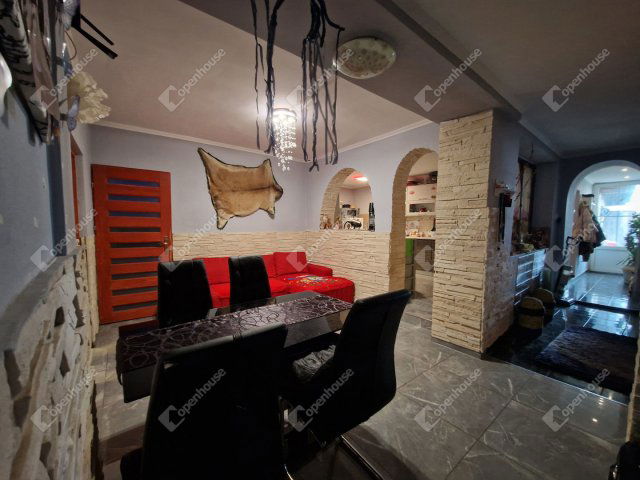Eladó családi ház, Mocsán 51.9 M Ft, 4 szobás
