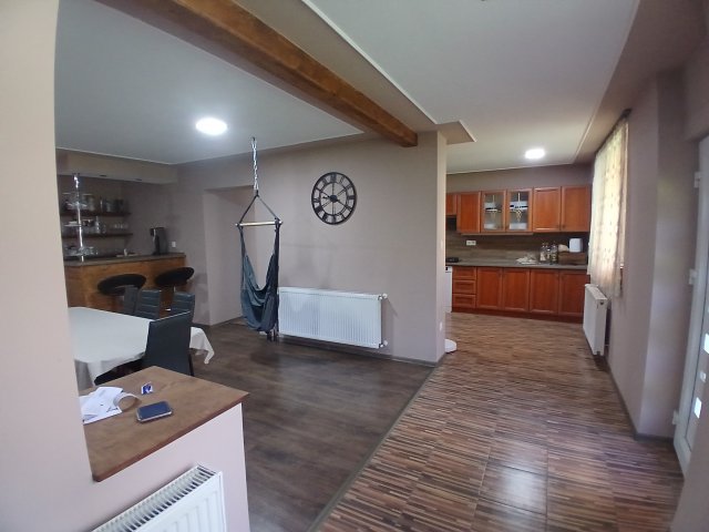 Eladó családi ház, Csarnótán 33.9 M Ft, 2 szobás
