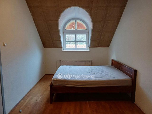 Eladó családi ház, Budapesten, XVI. kerületben 174 M Ft