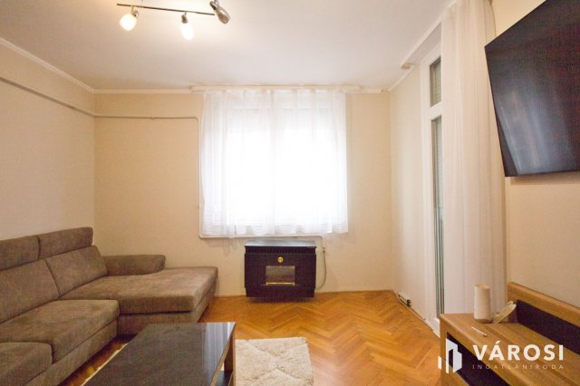 Eladó téglalakás, Hódmezővásárhelyen 49.5 M Ft, 3 szobás