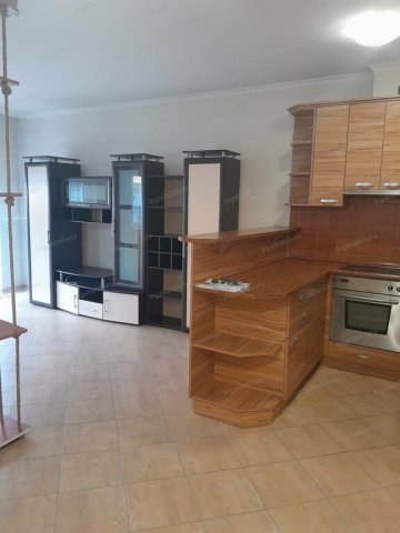 Eladó téglalakás, Kecskeméten 65 M Ft, 1 szobás