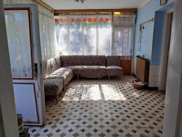 Eladó családi ház, Budapesten, XVII. kerületben 67.5 M Ft