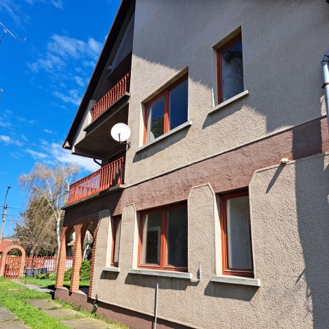 Eladó családi ház, Jászberényben 89 M Ft, 6 szobás