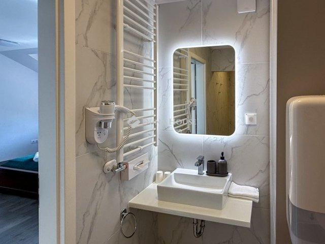 Eladó téglalakás, Pécsett 79.5 M Ft, 2 szobás