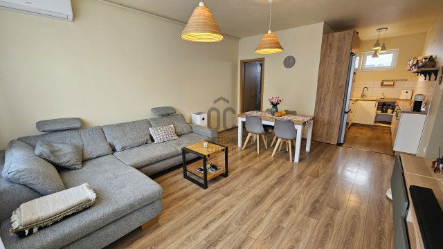 Eladó családi ház, Gyálon 87.5 M Ft, 3 szobás