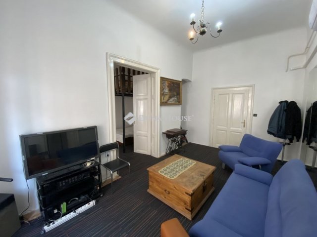 Eladó téglalakás, Pécsett 65.49 M Ft, 3 szobás