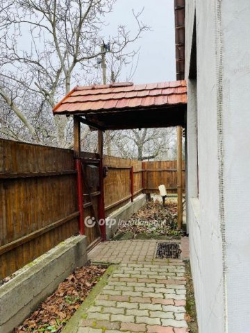 Eladó családi ház, Tárnokon 109 M Ft, 5 szobás