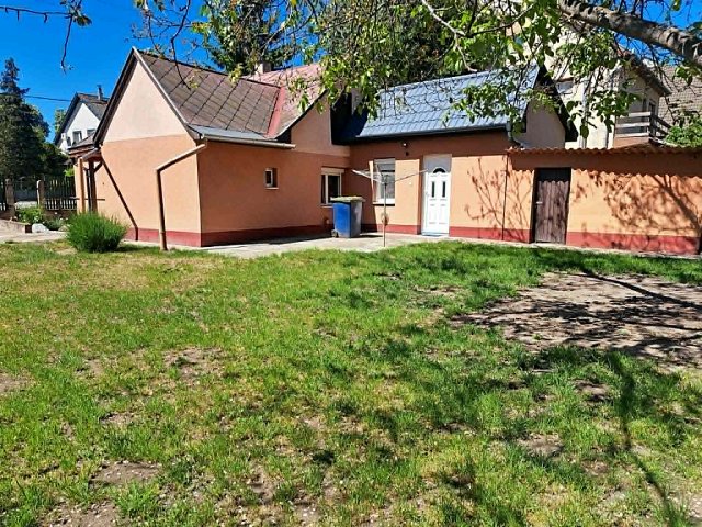 Eladó családi ház, Újfehértón 34.6 M Ft, 2 szobás