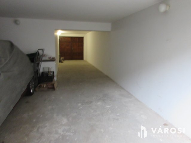 Kiadó garázs, Szegeden 50 E Ft / hó / költözzbe.hu