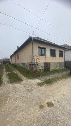 Eladó családi ház, Tormaföldén 11.9 M Ft, 3 szobás