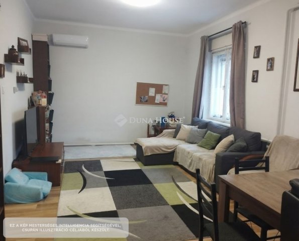 Eladó családi ház, Székesfehérvárott 74 M Ft, 3 szobás