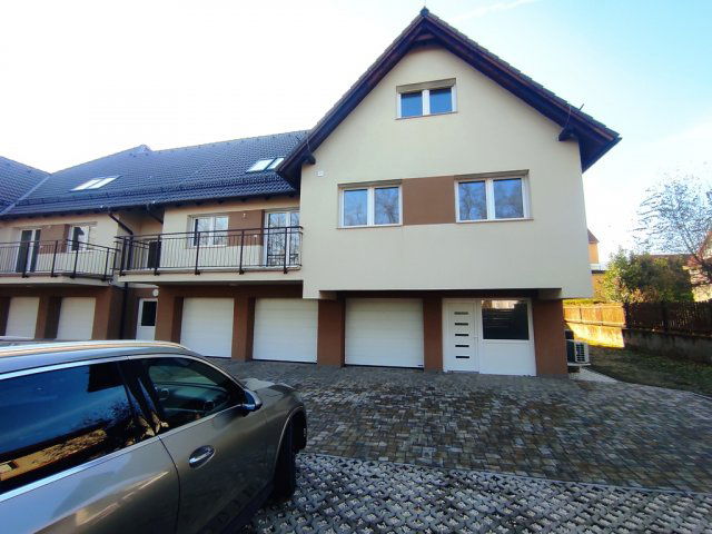 Eladó téglalakás, Dunakeszin 114.9 M Ft, 4 szobás