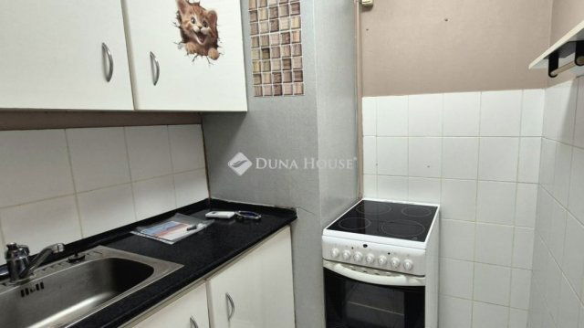 Eladó téglalakás, Budapesten, XI. kerületben 64 M Ft, 1 szobás