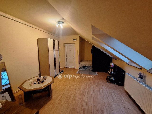 Eladó téglalakás, Lajosmizsén 30.5 M Ft, 1 szobás