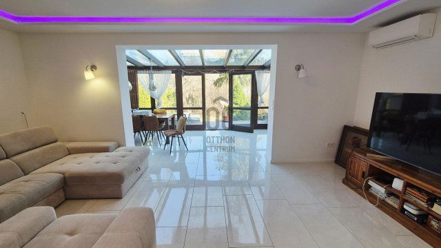 Eladó téglalakás, Budapesten, II. kerületben 299 M Ft, 5 szobás