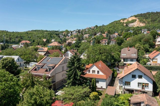 Eladó családi ház, Budapesten, III. kerületben 199.9 M Ft