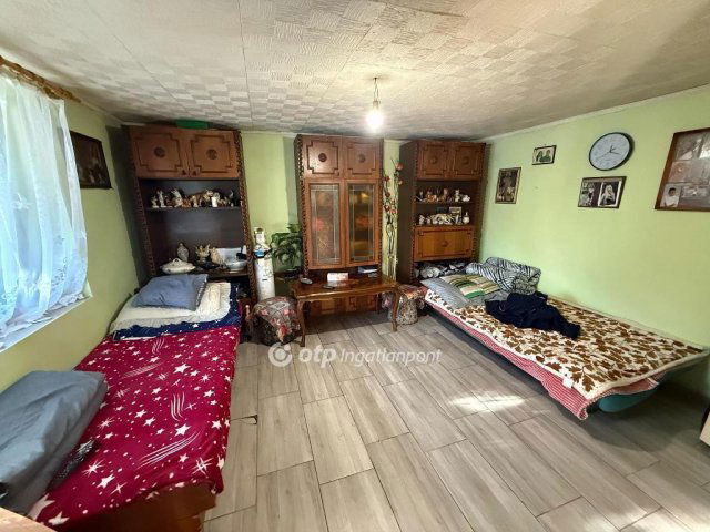 Eladó családi ház, Debrecenben 15.99 M Ft, 2 szobás