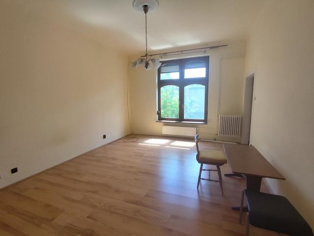Eladó családi ház, Budapesten, IV. kerületben 39.9 M Ft
