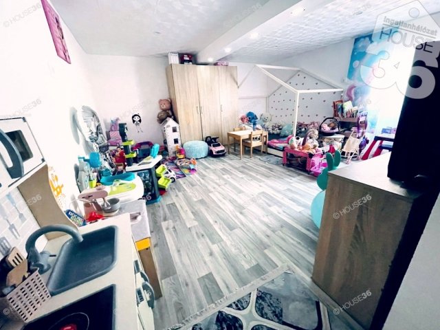 Eladó családi ház, Nyárlőrincen 44.9 M Ft, 3 szobás