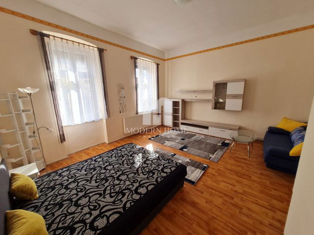 Kiadó téglalakás, albérlet, Székesfehérvárott 180 E Ft / hó