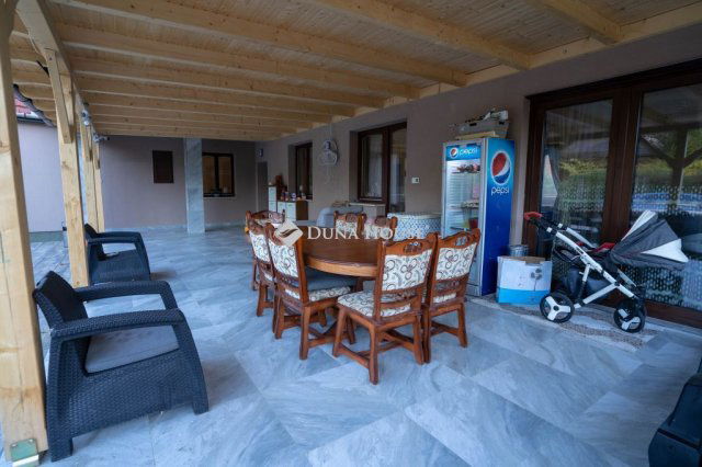 Eladó családi ház, Gödöllőn 159 M Ft, 3 szobás
