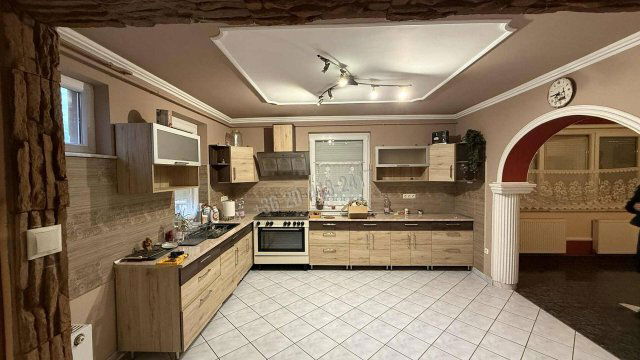 Eladó családi ház, Jászapátiban 39.7 M Ft, 3 szobás