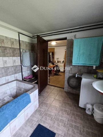 Eladó mezogazdasagi ingatlan, Szigetváron 65 M Ft, 4 szobás