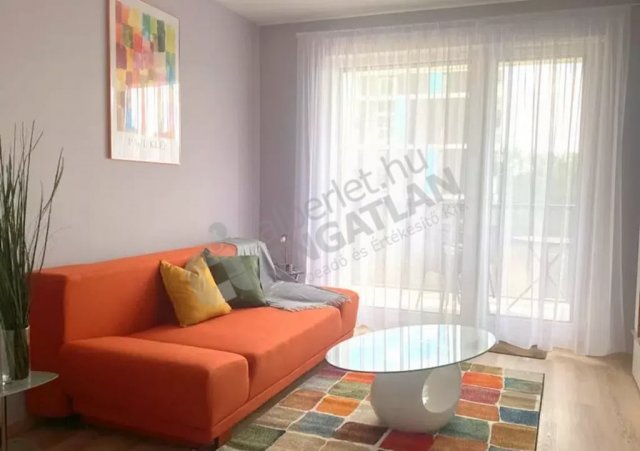 Kiadó téglalakás, albérlet, III. kerületben, Folyamőr utcában