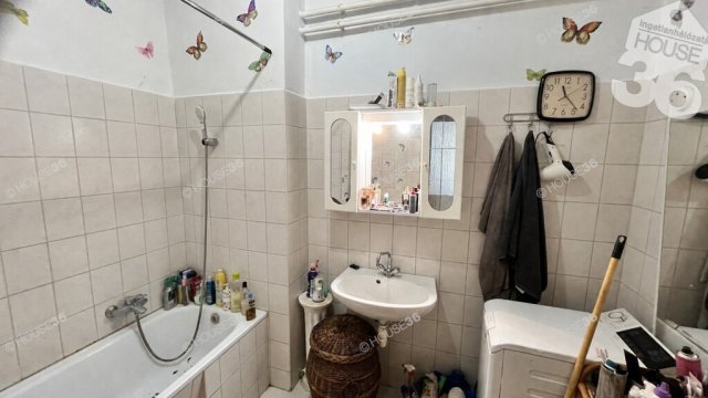 Eladó téglalakás, Kecskeméten 39 M Ft, 2 szobás