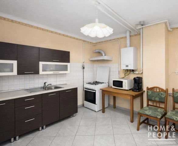 Eladó családi ház, Ásotthalmán 63 M Ft, 2+1 szobás