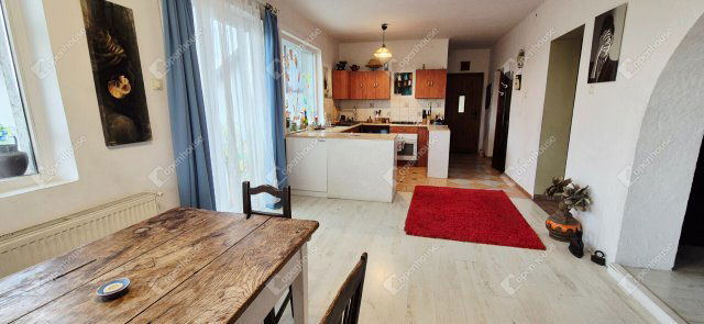 Kiadó családi ház, albérlet, Nyékládházán 220 E Ft / hó