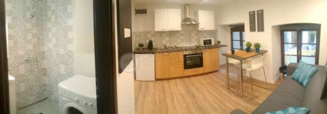 Kiadó téglalakás, albérlet, VI. kerületben, Rózsa utcában