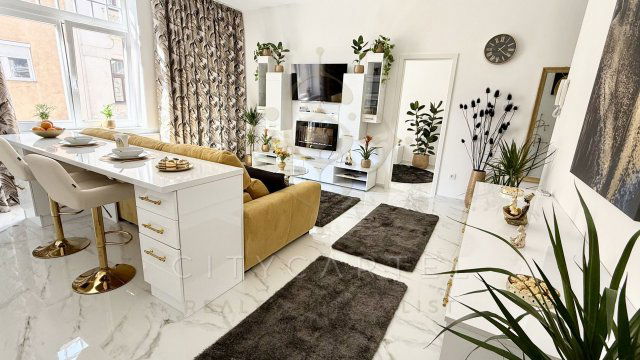 Eladó téglalakás, Budapesten, V. kerületben 116.9 M Ft, 2 szobás