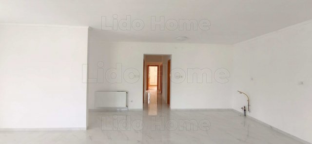 Eladó családi ház, Székesfehérvárott 125 M Ft, 4 szobás