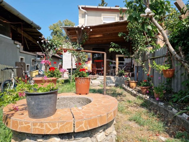 Eladó családi ház, Egerben 95 M Ft, 4 szobás