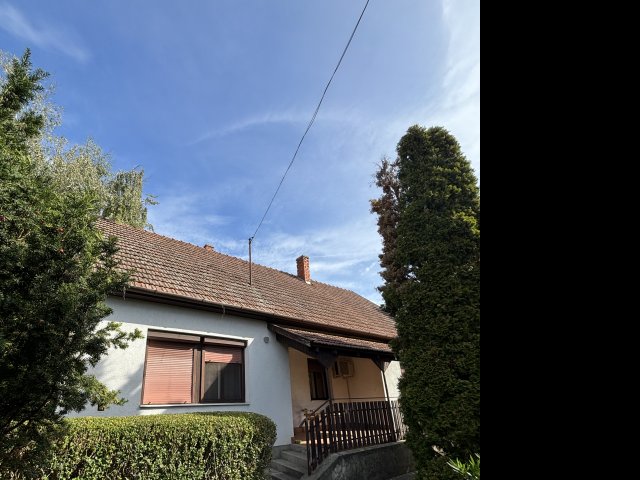 Eladó családi ház, Tiszavasváriban 29.99 M Ft, 5 szobás
