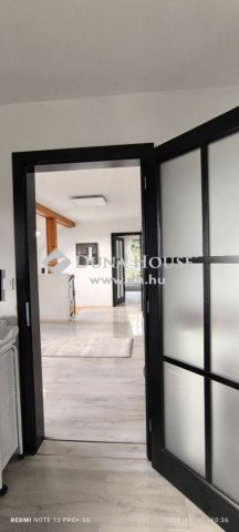 Eladó családi ház, Szentendrén 228 M Ft, 4 szobás