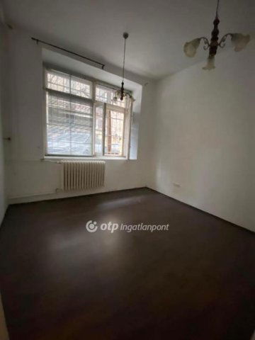 Eladó iroda, Budapesten, XI. kerületben 99 M Ft, 9 szobás