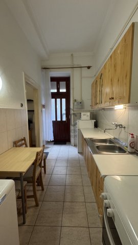 Eladó téglalakás, Budapesten, VII. kerületben 44.9 M Ft