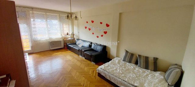 Eladó téglalakás, Nagykanizsán 25 M Ft, 2 szobás