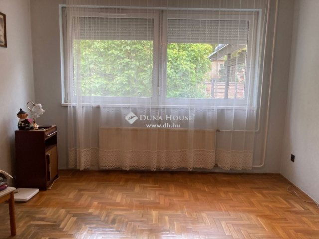 Eladó családi ház, Budapesten, III. kerületben 399 M Ft