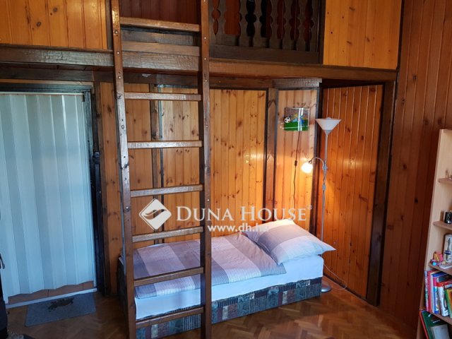 Eladó családi ház, Siófokon 67.9 M Ft, 1+4 szobás